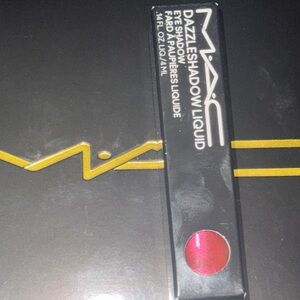 MAC Dazzleshadow Liquid Eyeshadow